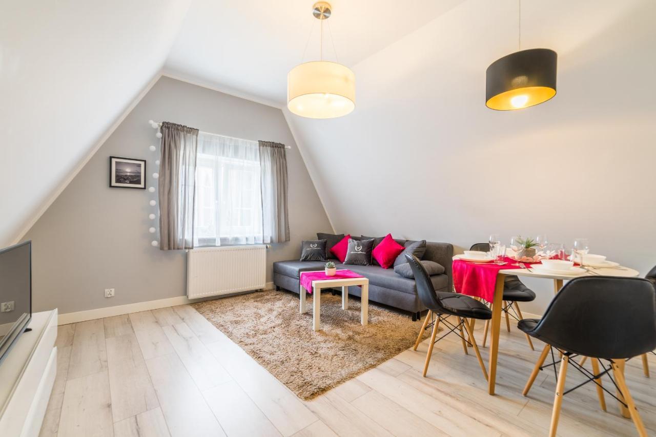 Apartamentygdanske Eu - Golden Ngoại thất bức ảnh