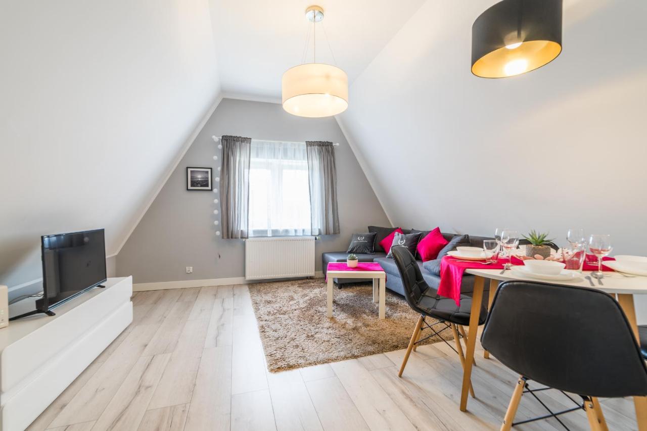Apartamentygdanske Eu - Golden Ngoại thất bức ảnh