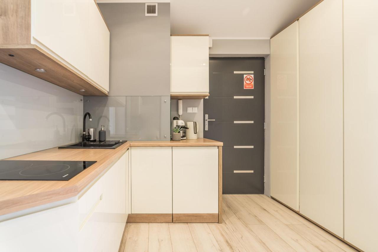 Apartamentygdanske Eu - Golden Ngoại thất bức ảnh